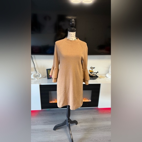 Anthropologie Claudette Ruffled Sleeve Mini
Sweater Dress Camel Brown sz M - Picture 5 of 15